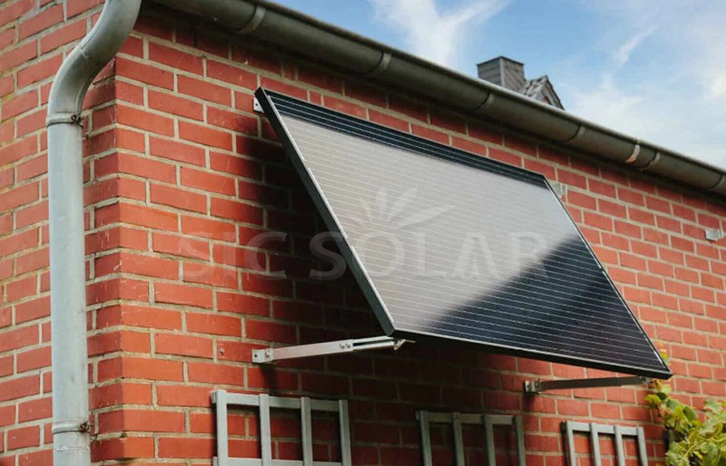 Wie montiere ich Solarmodule an einer Wand?